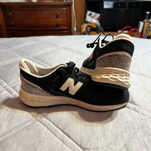 New Balance Black With Cheetah Print 